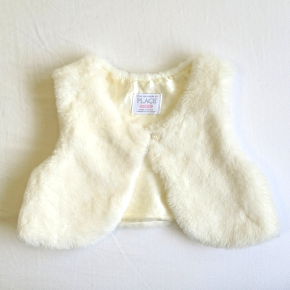 children's place ivory faux fur vest 3-6 months baby girl